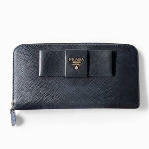 Prada Black Bow Saffiano Zip Around Continental Wallet Gold tone Hardware